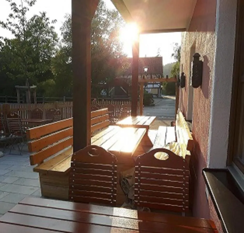Gasthof Rundeck كيندينغ بيت ريفي